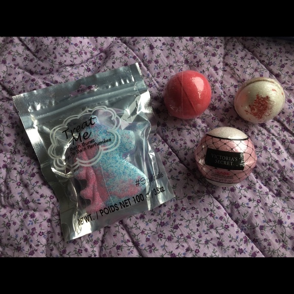 **SOLD** Self Care Kit - Picture 4 of 12